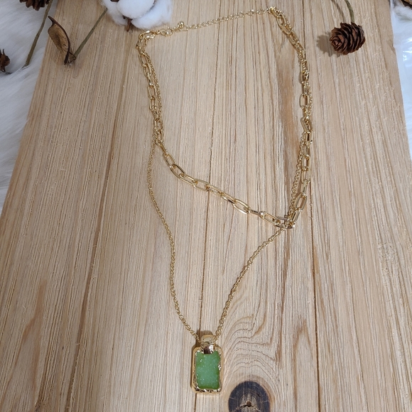 💚💚NEW💚💚GORGEOUS!! Layered Double Chain Necklace in GOLD 💚💚 - Picture 6 of 14
